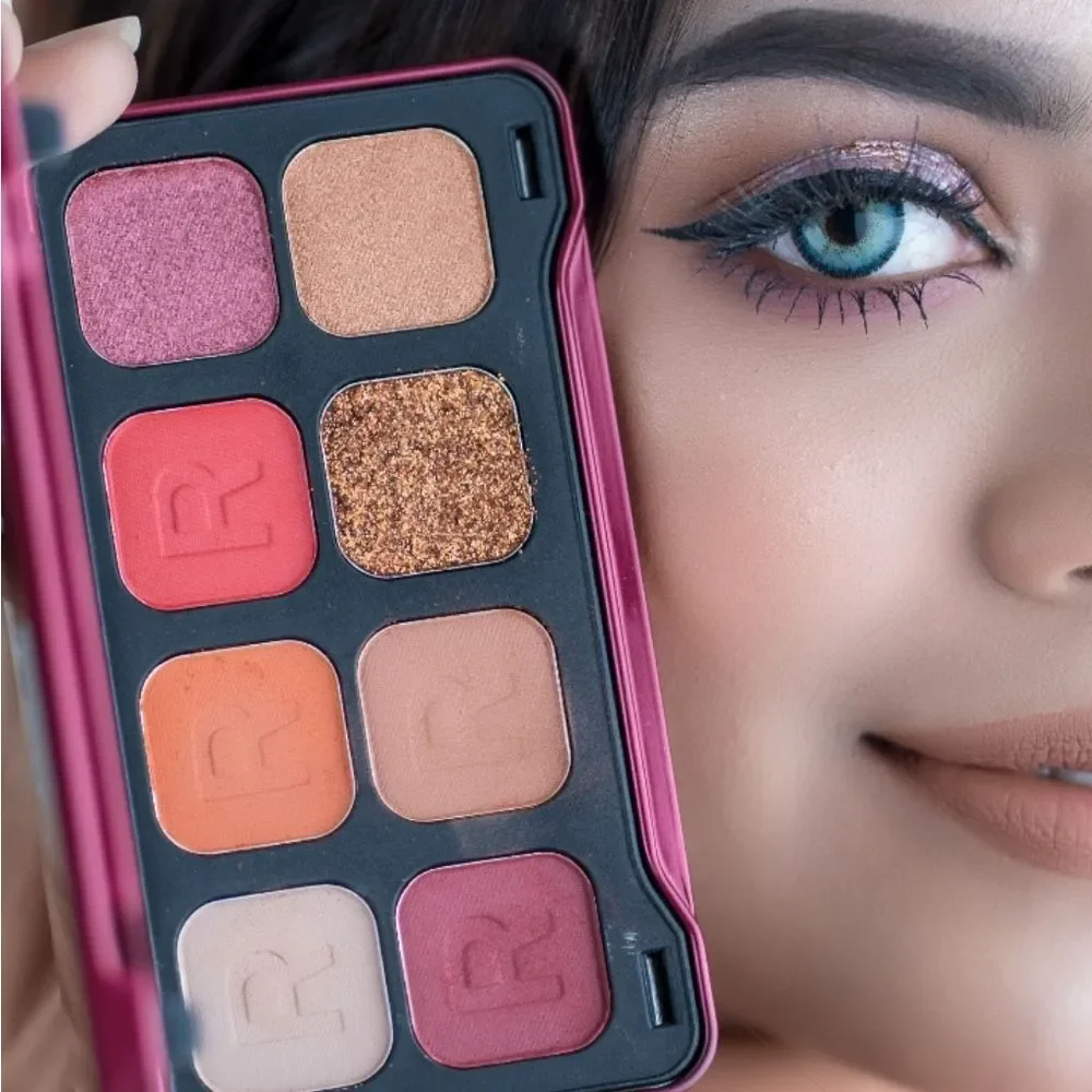 Revolution Beauty Forever Dynamic Eyeshadow Palette